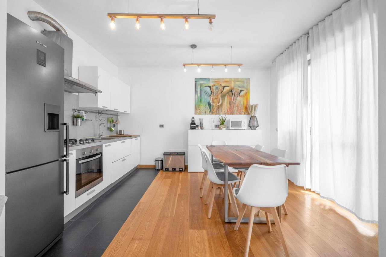 Milano-Rho Fiera Exclusive stay private parking - Ferienwohnung