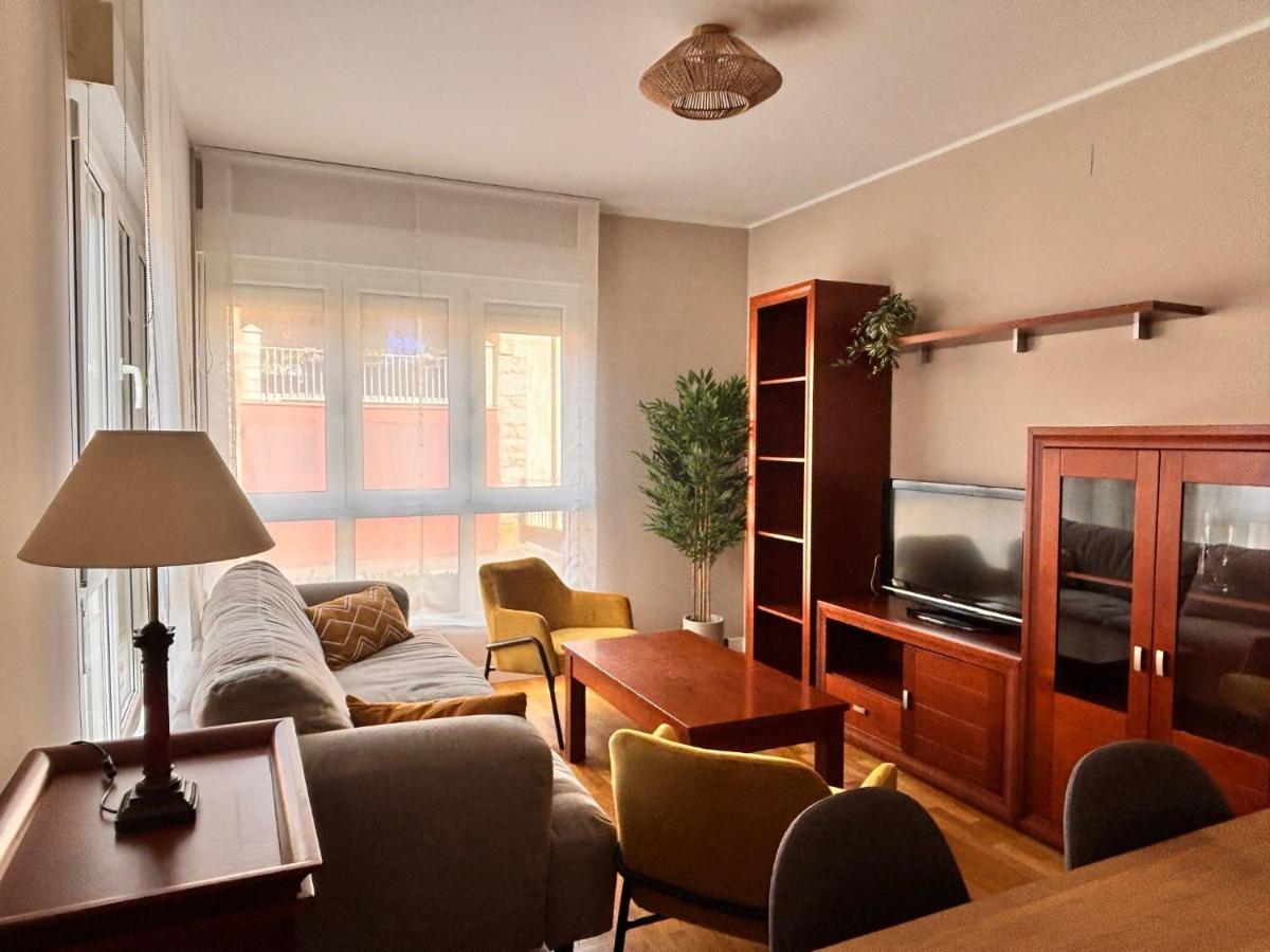 Apartamento El Balcón de Castañera con garaje - Ferienwohnung