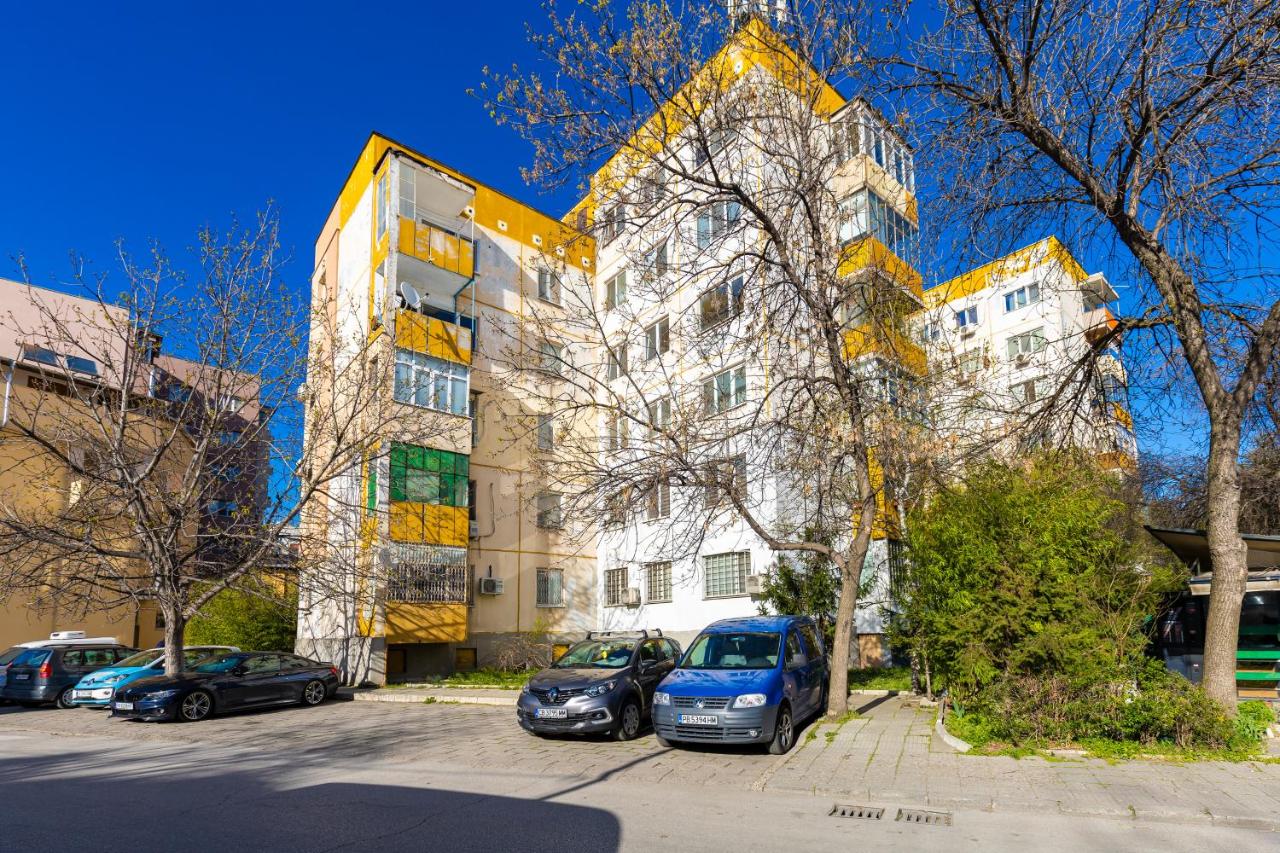 1-Bedroom Flat with Balcony in Plovdiv by Flat Mаnager - B&B Plovdiv