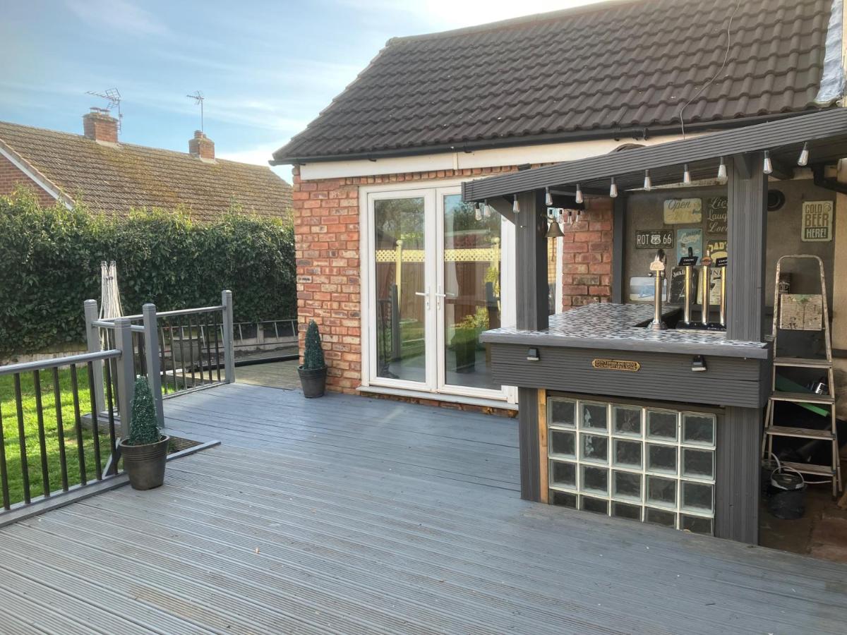 Wall heath Retreat - period 3 Bedroom cottage - B&B