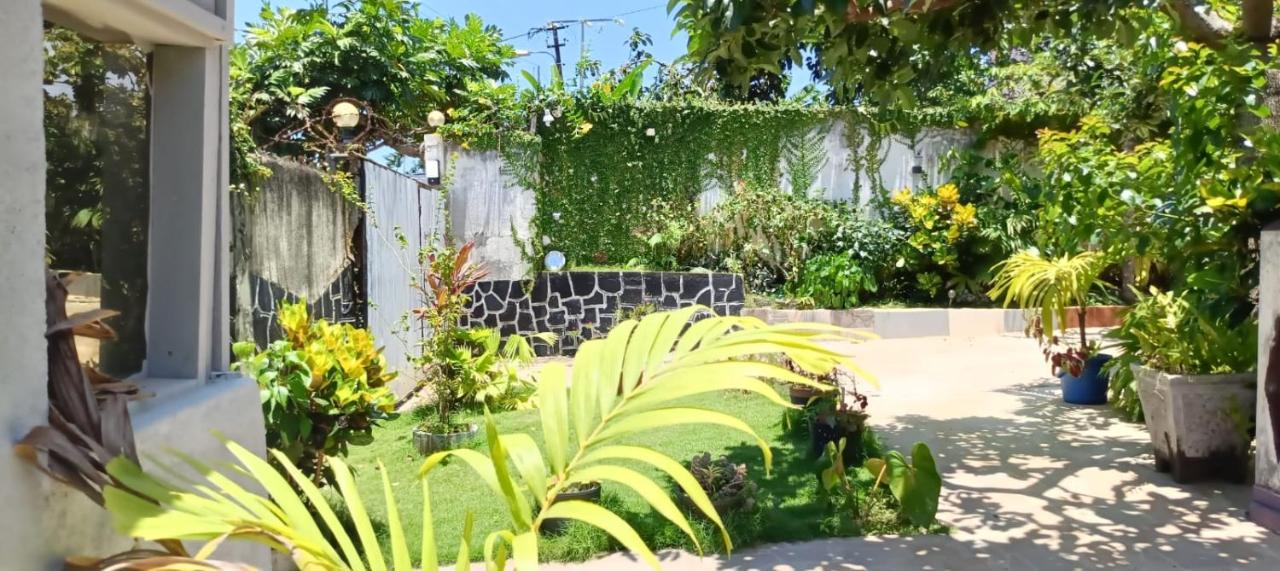 Kemmiu room - B&B São Tomé