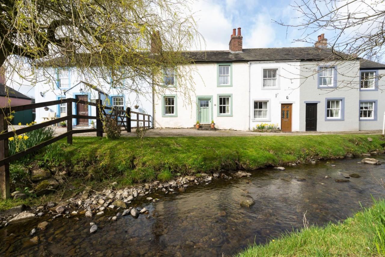 Riverside - Quaint County Cottage overlooking the Beck - Ferienwohnung Caldbeck