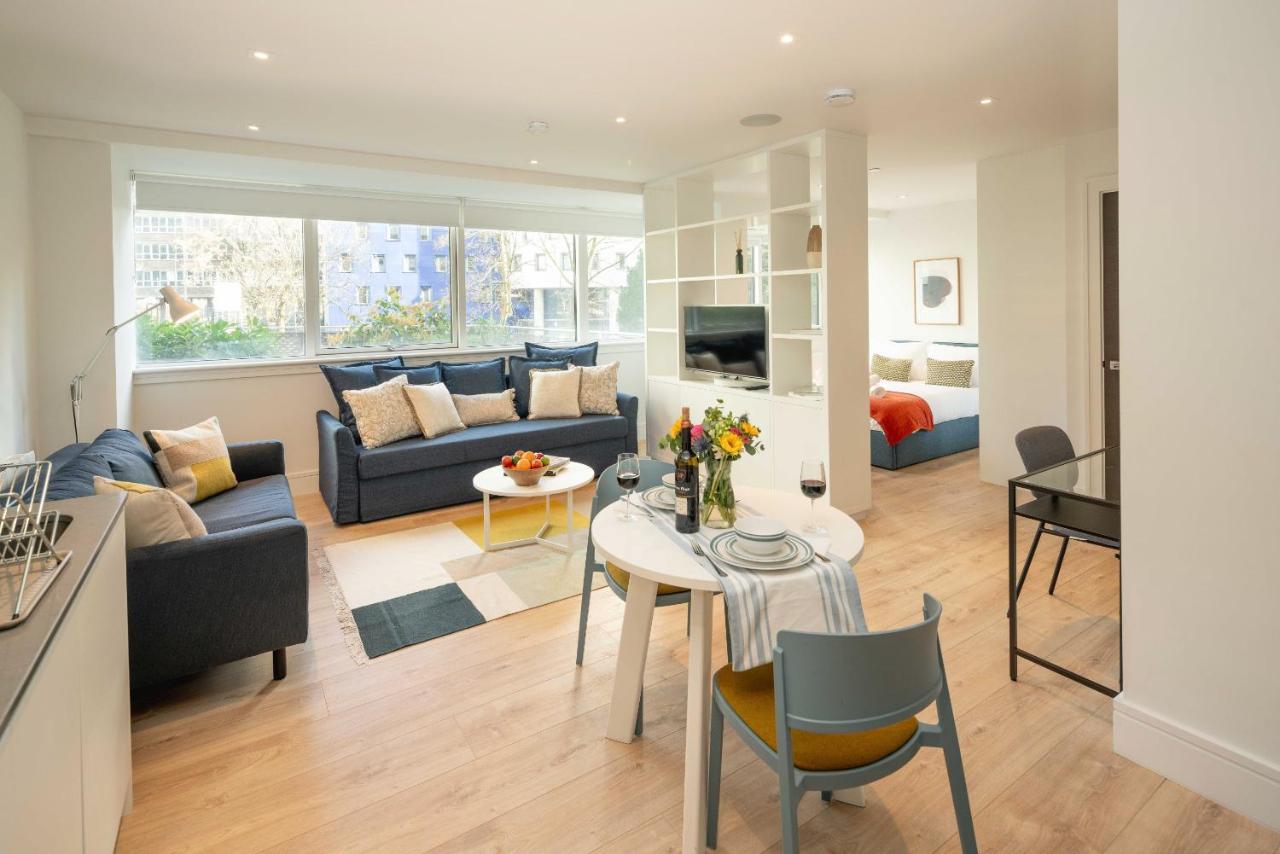 Wembley Stadium Apartments by Sleepy Lodge London - B&B Londra