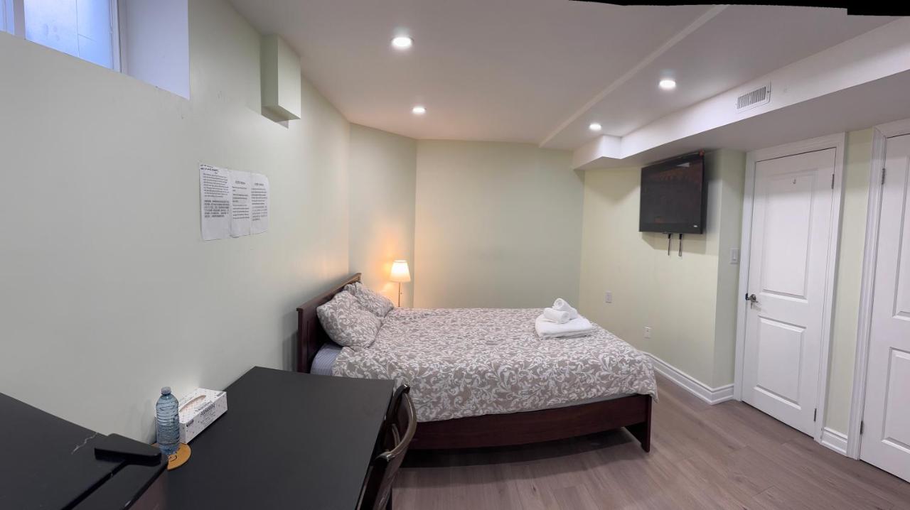 B1 Beautiful and cozy private suite - B&B Mississauga