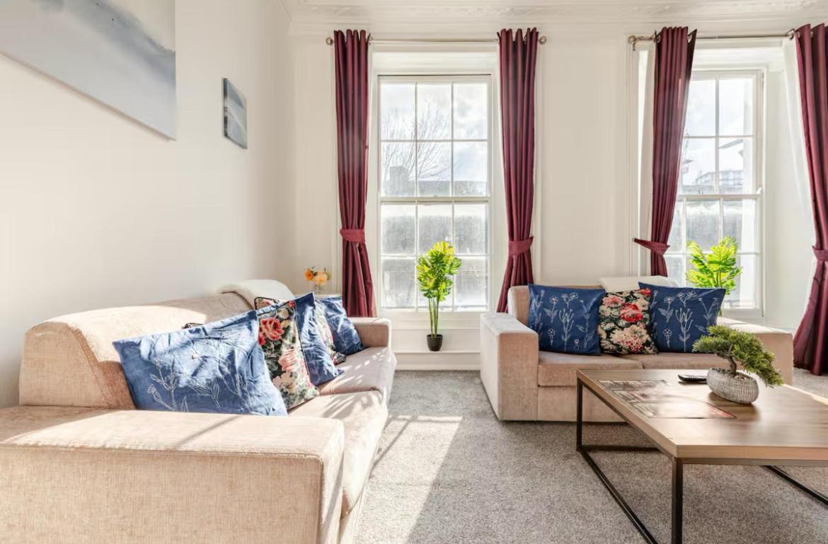 3BR City Apartment - minutes from tube station - Chambres d’hôtes