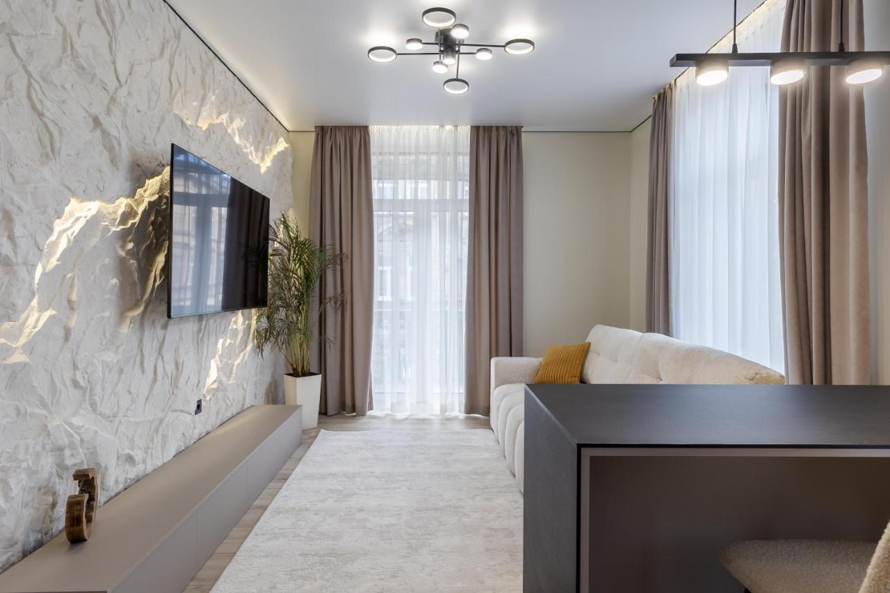 Royal apartment on Kulisha 6 - B&B