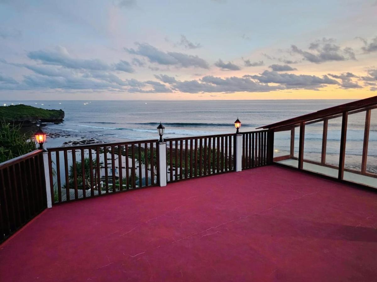 Slili View Villa - B&B