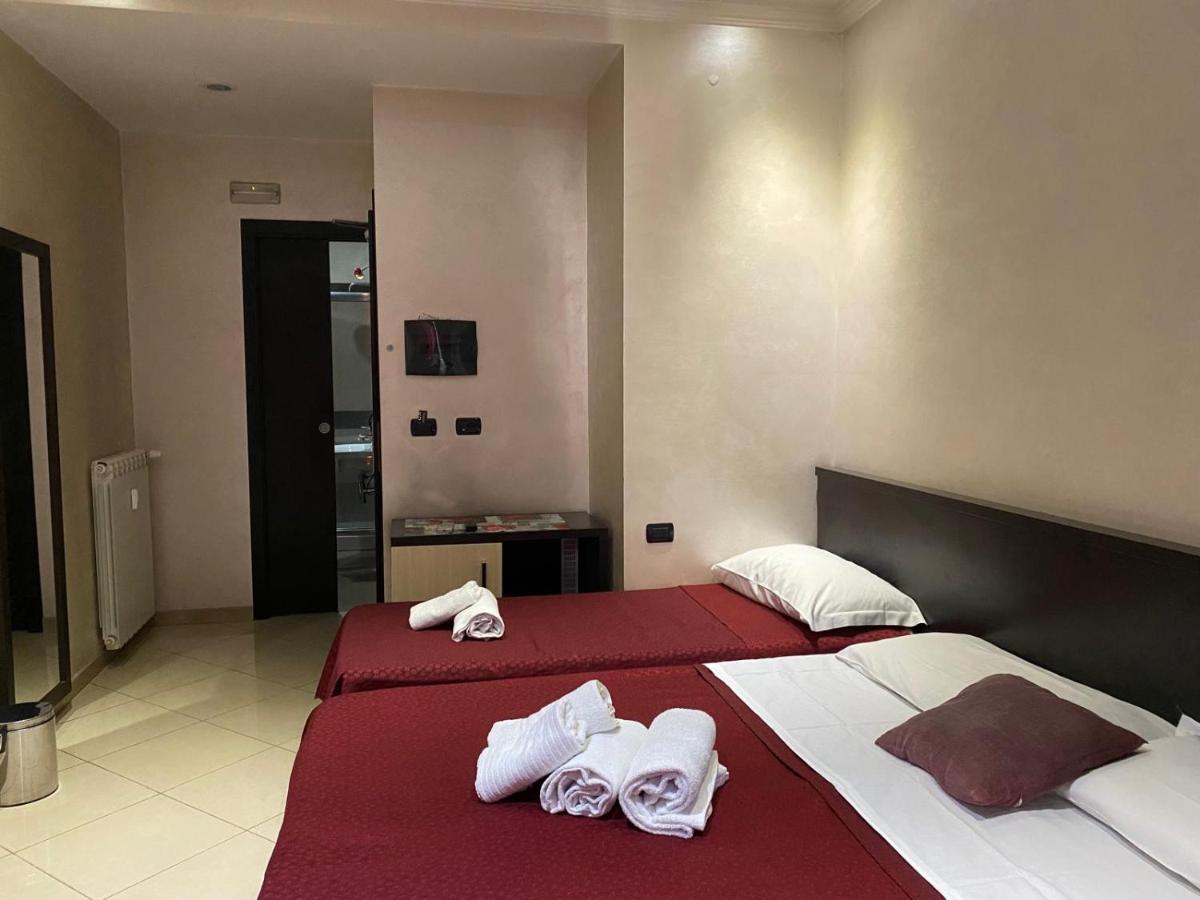 Driepersoonskamer met Eigen Badkamer