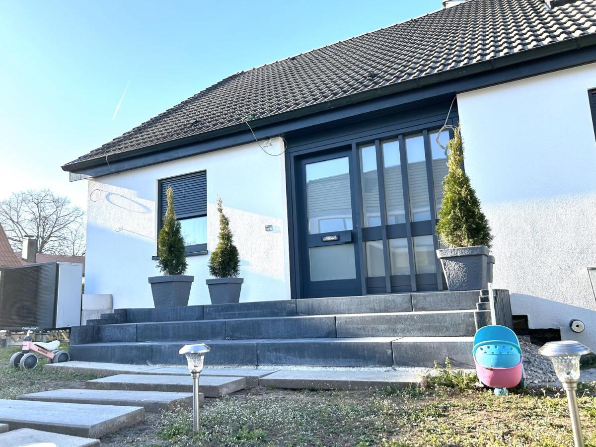Play-LuXX, Zirndorf Nürnberg - B&B