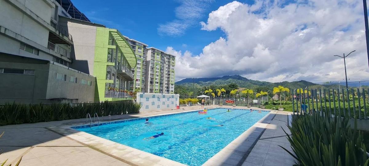 Hermoso y amplio apartamento cerca del parque deportivo - B&B