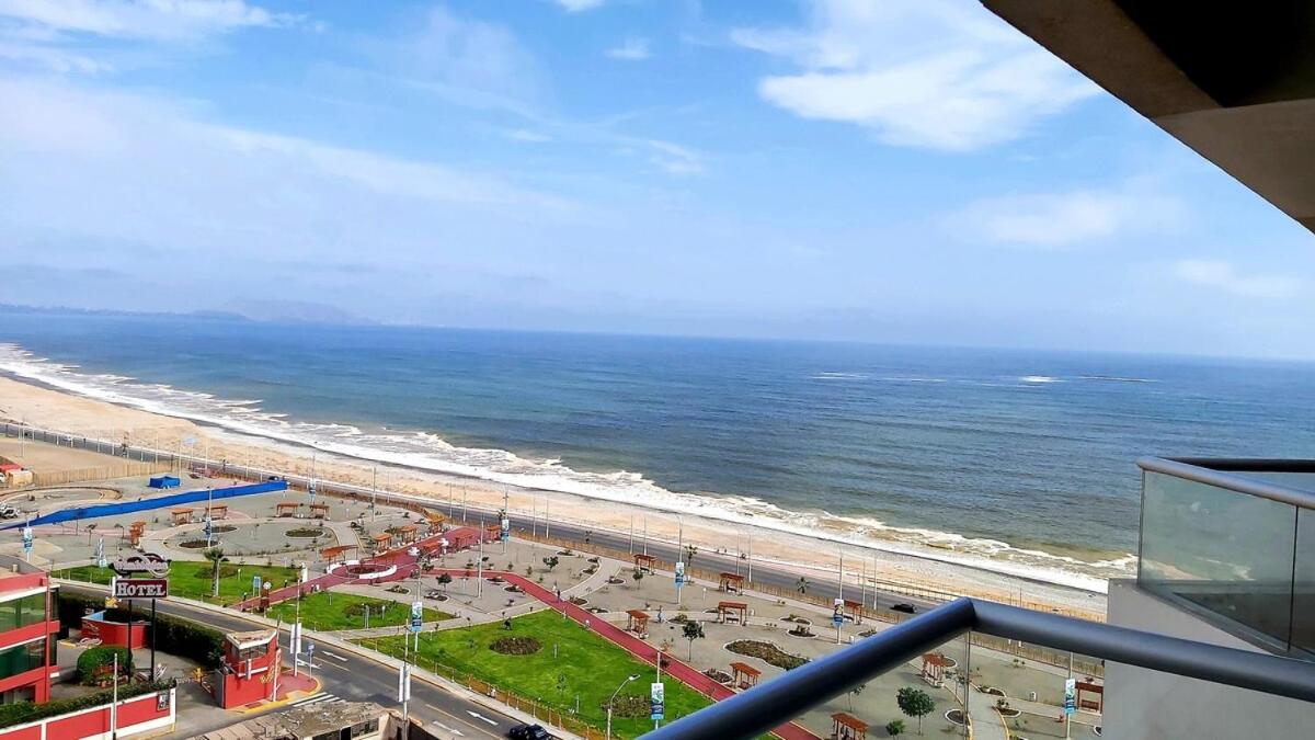 Departamento con Vista al Mar San Miguel - B&B Lima