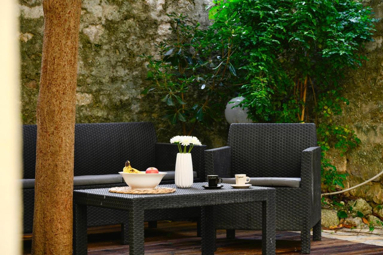 Corte Corfu Old Town Hideaway - B&B