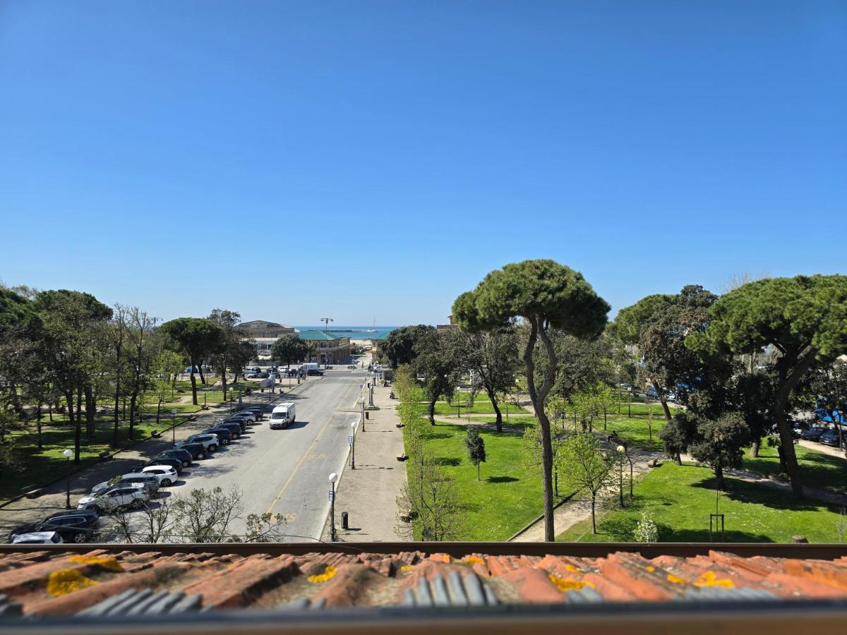 Mansarda a pochi passi dal mare - B&B
