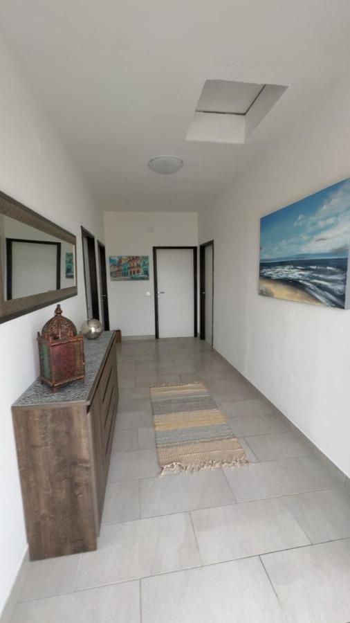 silent and close to sea 1st floor - Bed and Breakfast Biograd na Moru