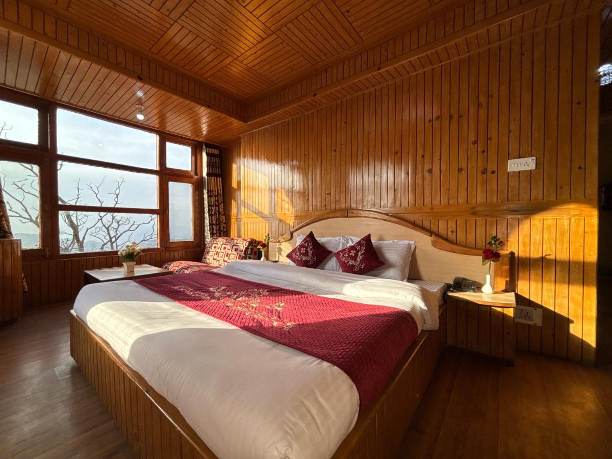 Quadruple Room with Mountain View