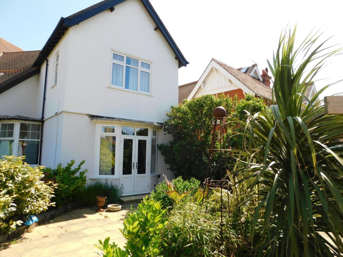 1 Queens Cottage - B&B Sheringham