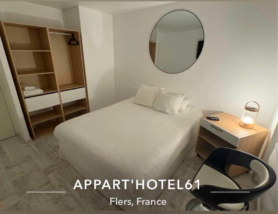 Appart'hotel61 OFFRE D'OUVERTURE Au pied de tous commerces & commodités ainsi que marché mercredi & samedi - B&B