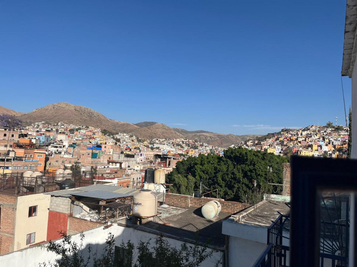 Casa Angelitos - Bed and Breakfast