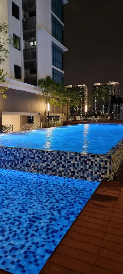 PJ UM PacificStar Suite 2-3pax by DingDing - Bed and Breakfast Petaling Jaya
