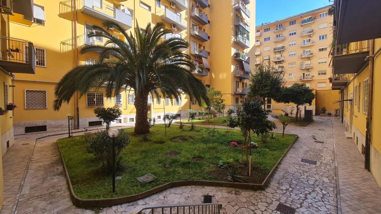 At Eria's House - 100 m Metro A Subaugusta - B&B Roma