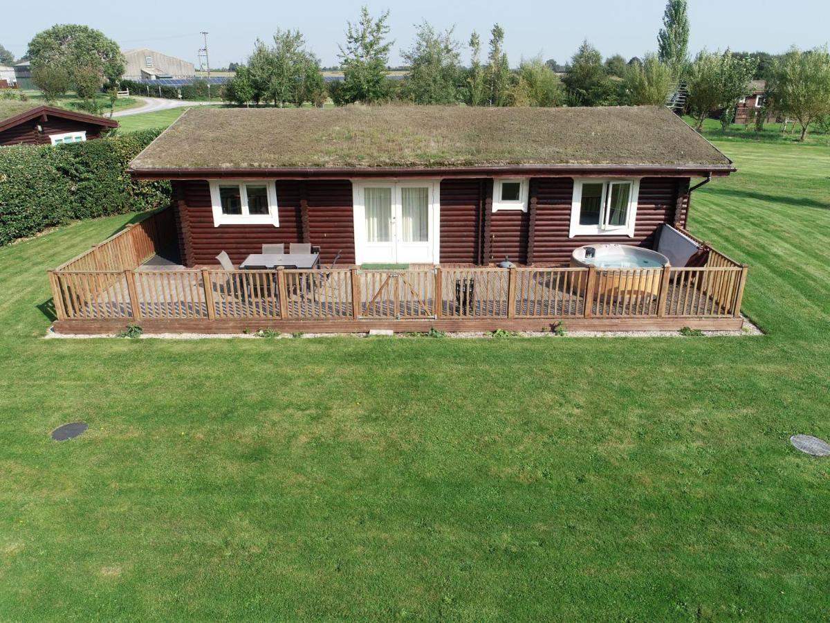 Quail Lodge - Nordic Log Cabin - Ferienwohnung