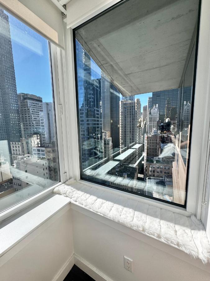 Chic Skyline 1BR Retreat - B&B New York