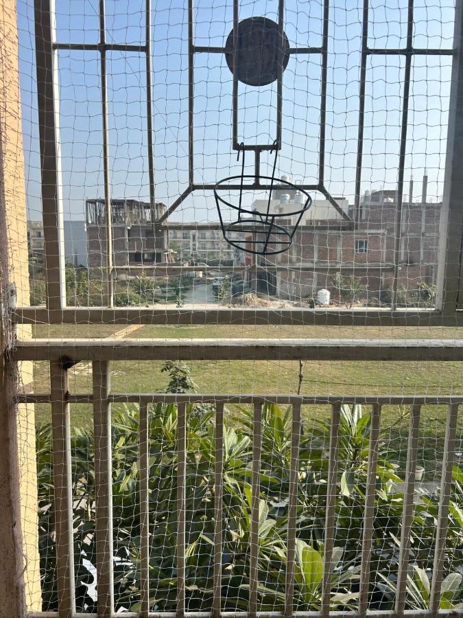 Radhey Bliss A Cozy Studio Home - B&B Vrindāvan
