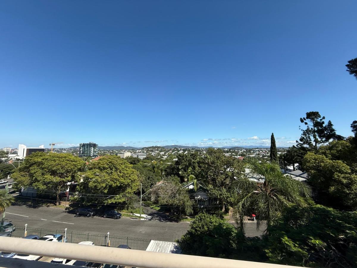 Appartamento con 2 Camere da Letto e Vista Città