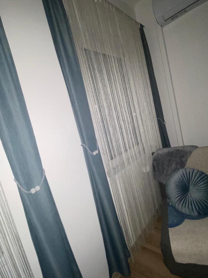 Szeged Sunshine Apartman - Ferienwohnung Szegedin