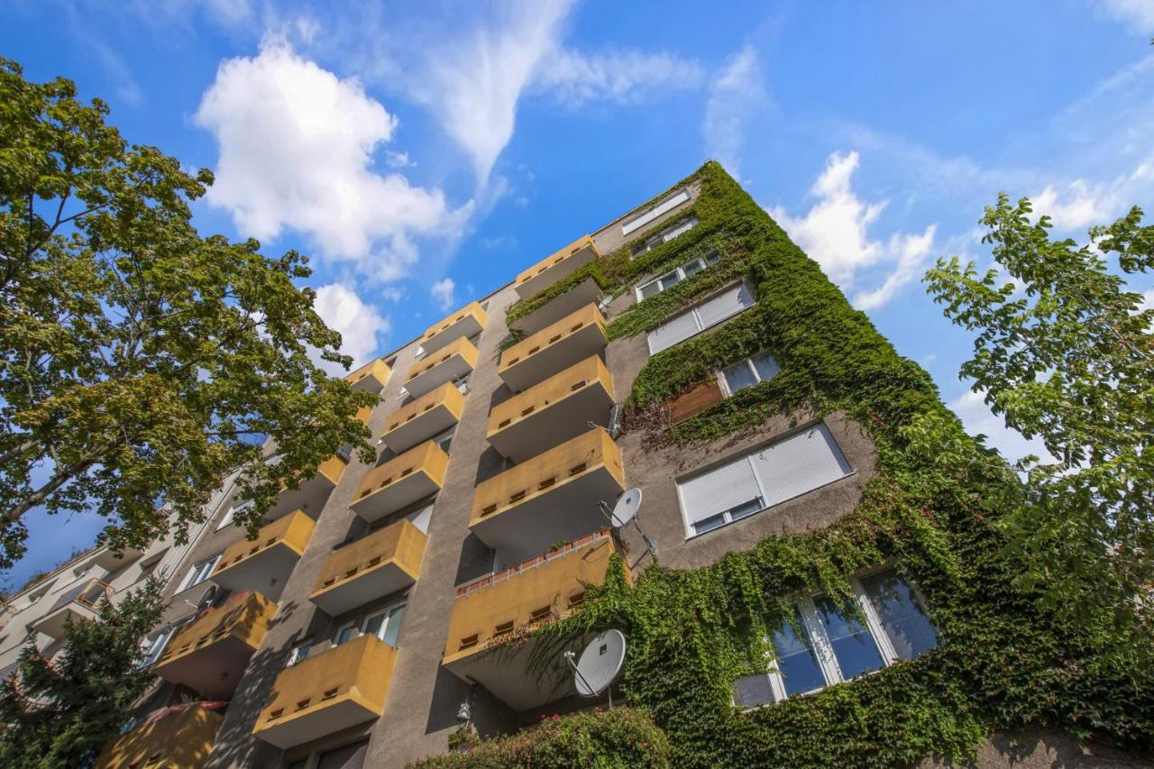 Old town Apartement with Balcony - B&B