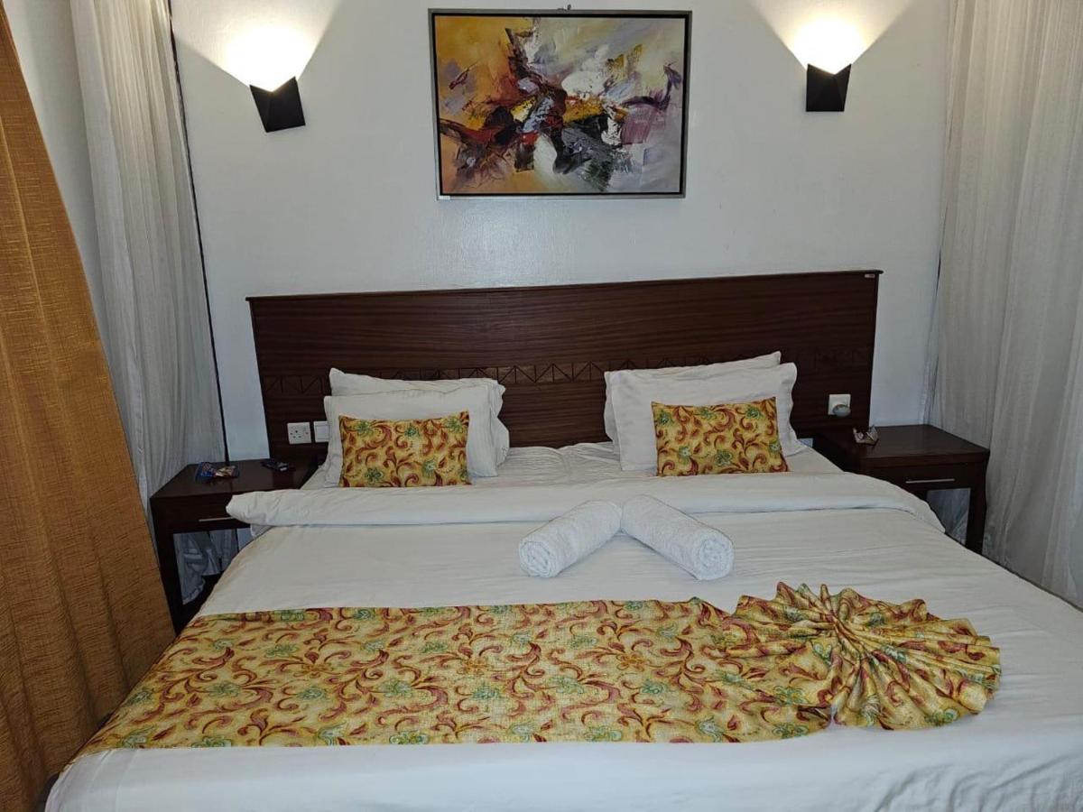 Lantana Suites - B&B