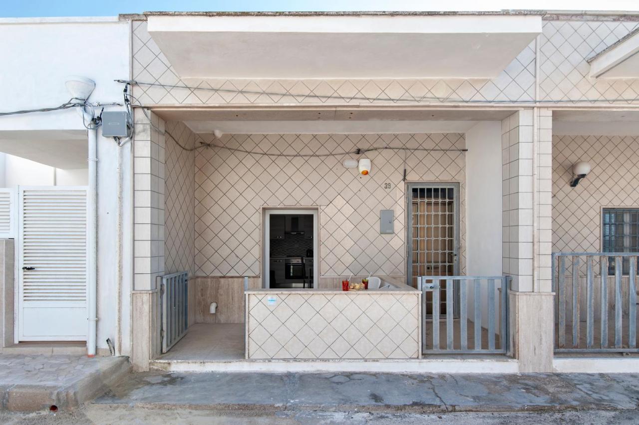 Dimora Lo Tesoriere - Chambres d’hôtes Torre Lapillo