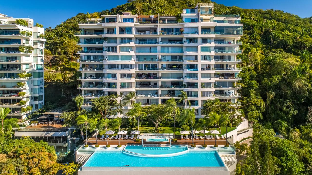 Avalon - 1004 Stunning Luxury 3 BR Private Pool - B&B