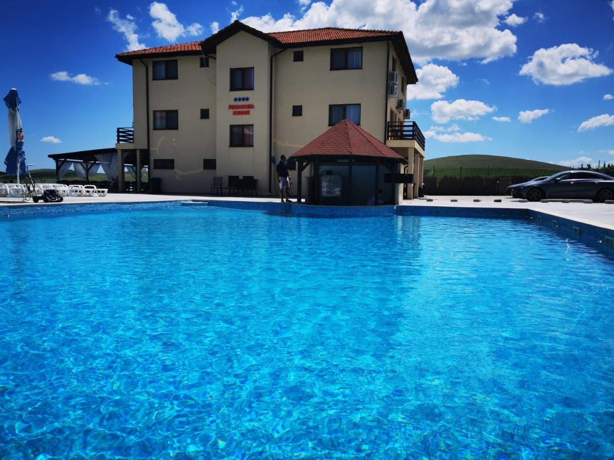Pensiunea Fabian - B&B