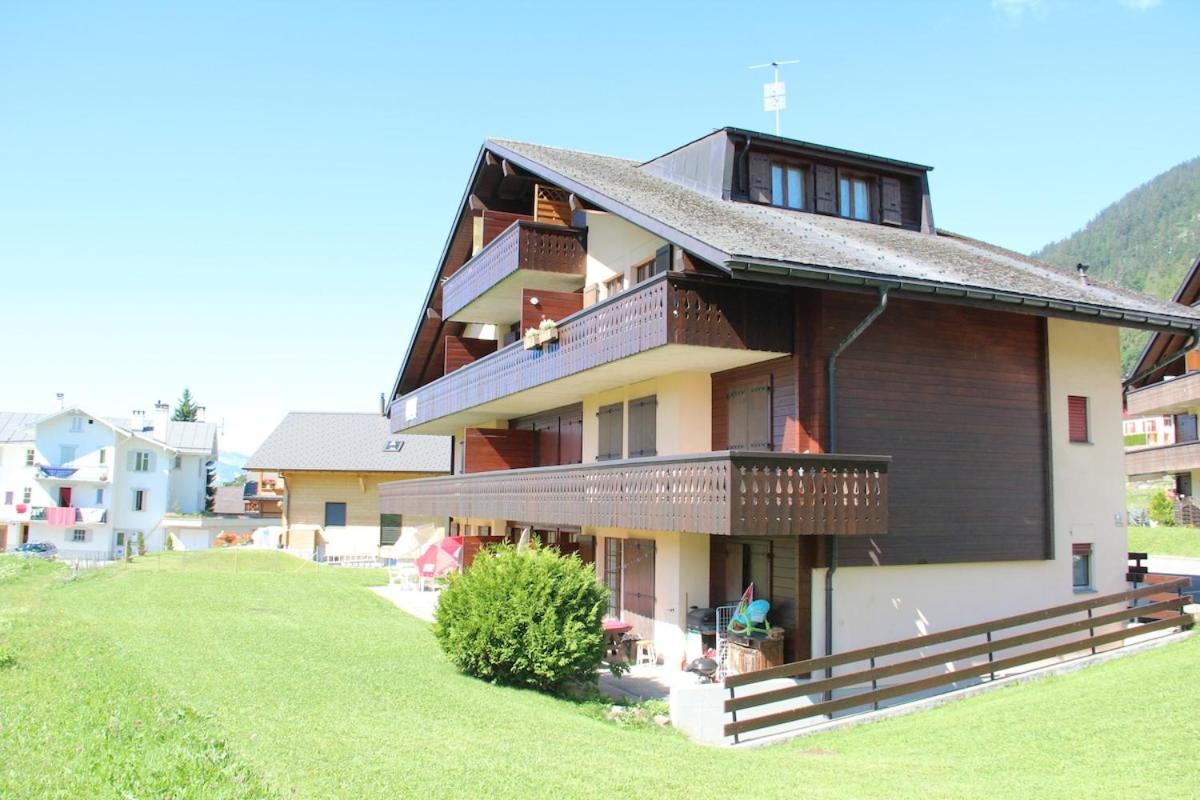 Cozy place in Leysin with a view - B&B Leysin