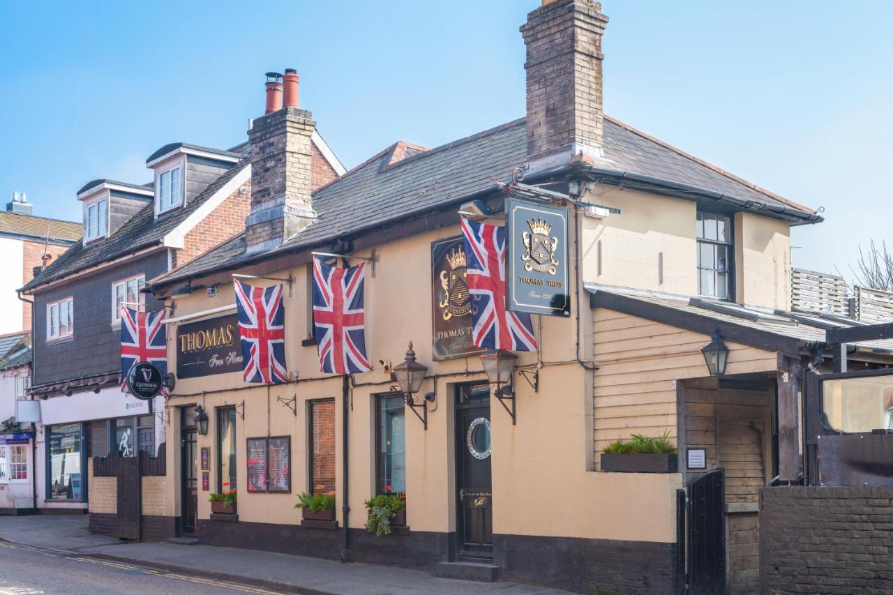 The Thomas Tripp Pub - The Tripp Upstairs - Two Bedroom Apartment in the Heart of Christchurch - B&B