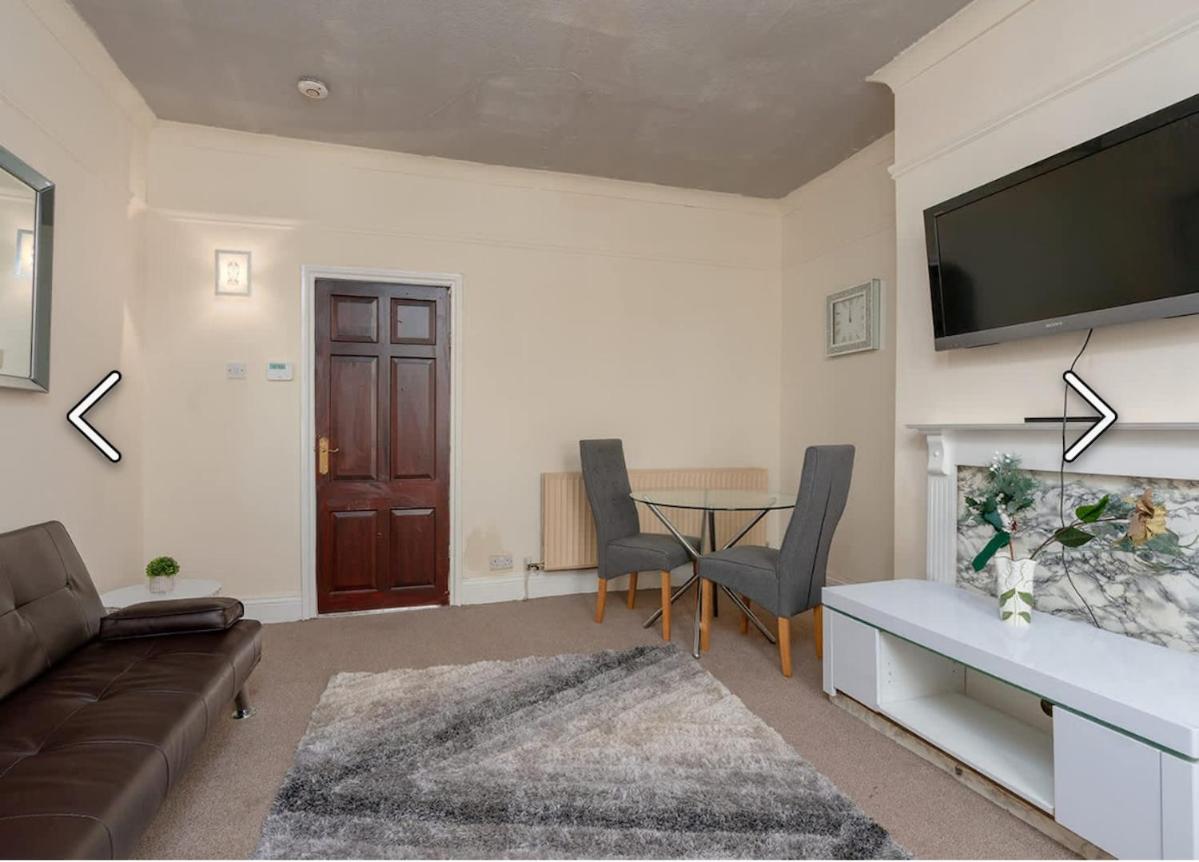 2 Bedroom House Burnley Centre! - Ferienwohnung