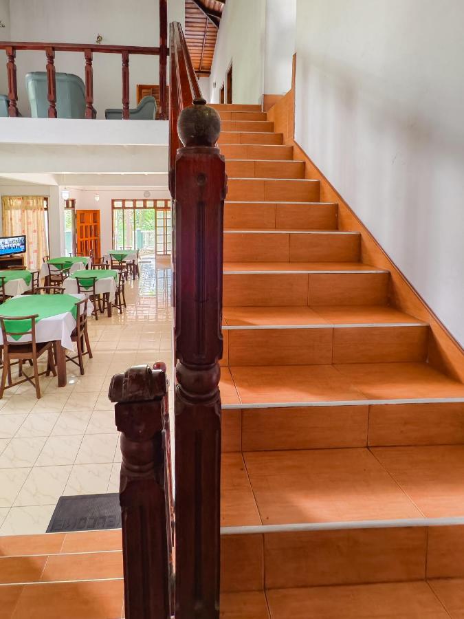 Savinra - B&B Belihuloya