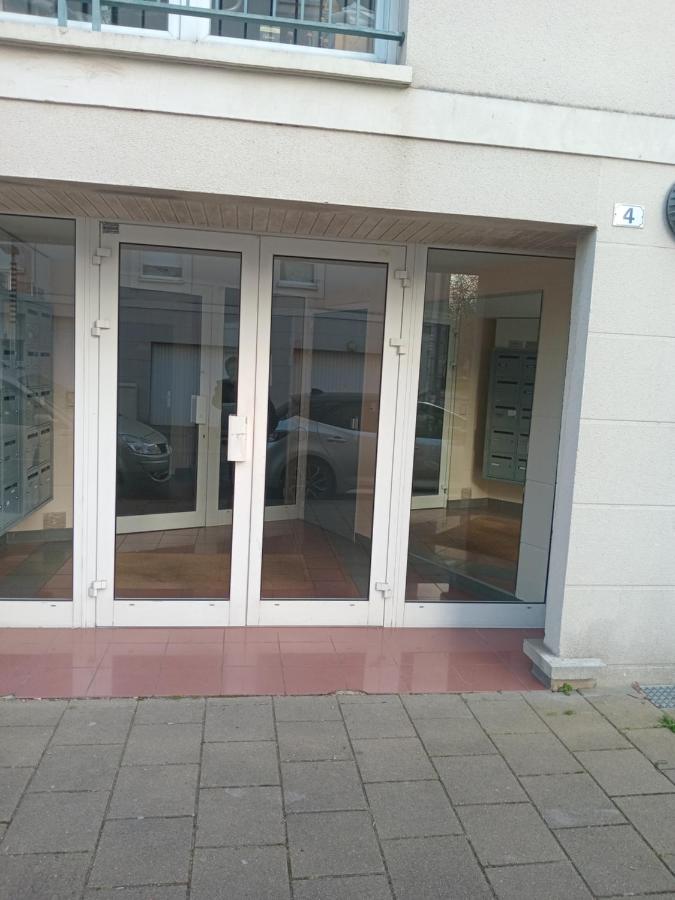 La perle de Bussy- Grand studio cosy -Parking-Balcon- Disneyland - Paris - Ferienwohnung