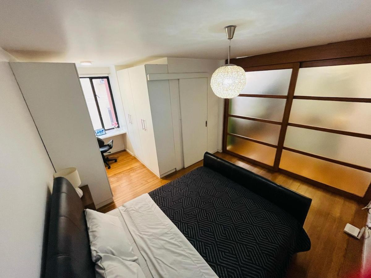 Suite on Av Republica del Salvador - B&B Quito