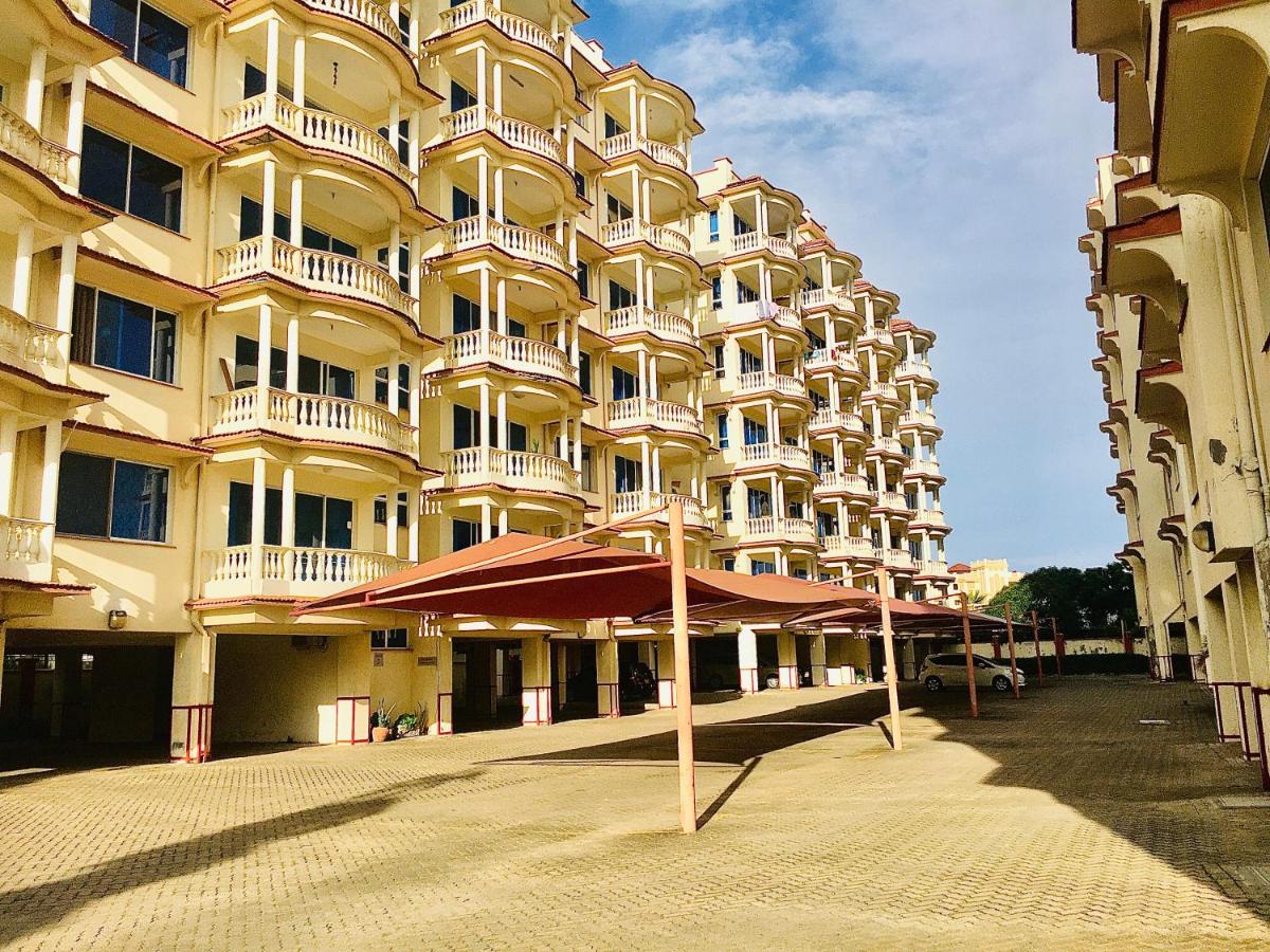 Wokabi Homes- Nyali 2BR Cosy Apartment - B&B
