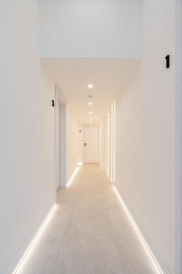 E22 - Boutique Apartments, Best Location by BQA - B&B