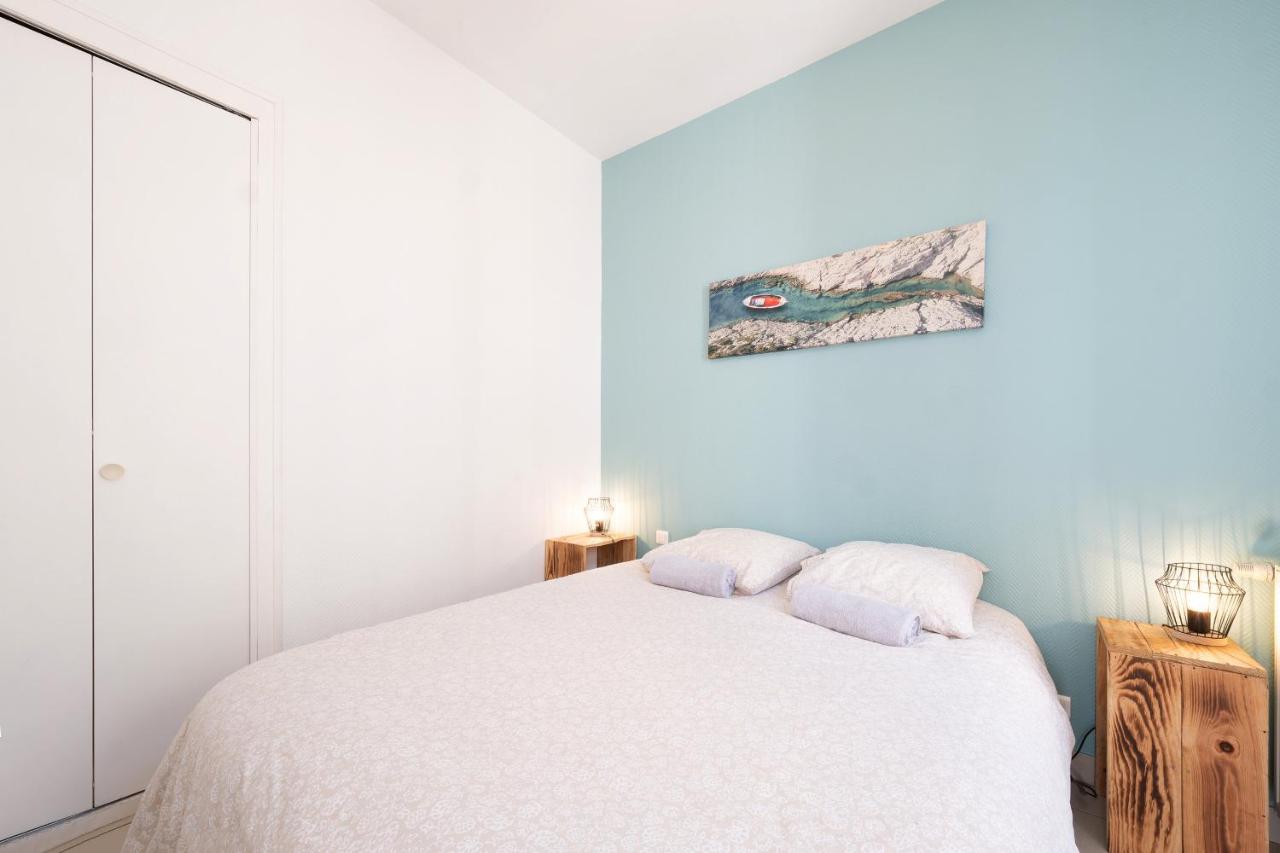 nid douillet 4places 2lits cœur de ville logement Hote-Zen wifi - Bed and Breakfast