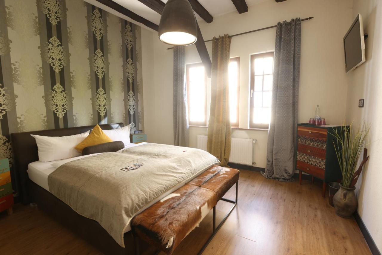 Dreibettzimmer mit eigenem Bad