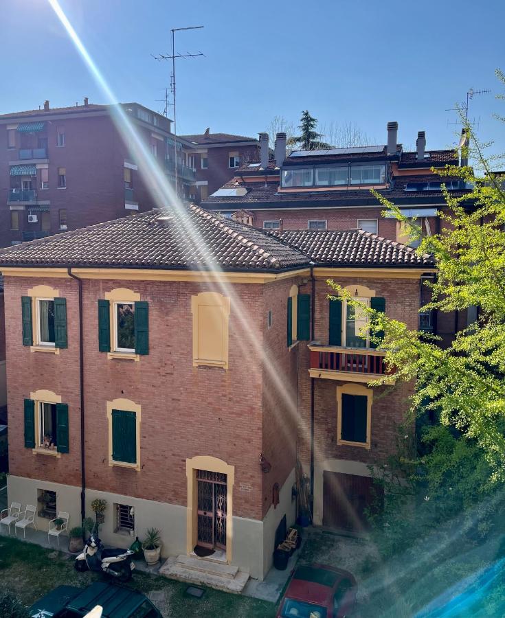 HOME FORNASINI - Fiera - - B&B Bologna