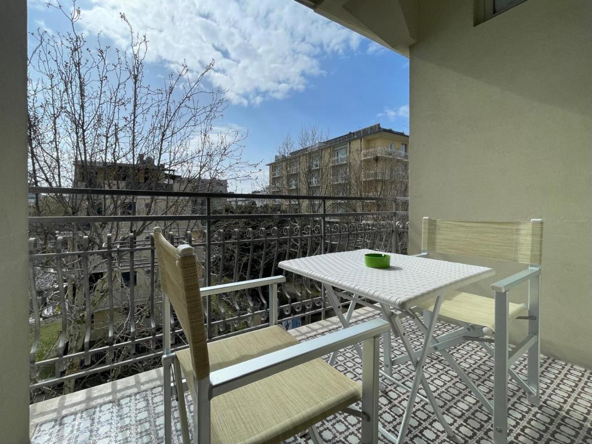 Residence Matteini - Ferienwohnung Rimini
