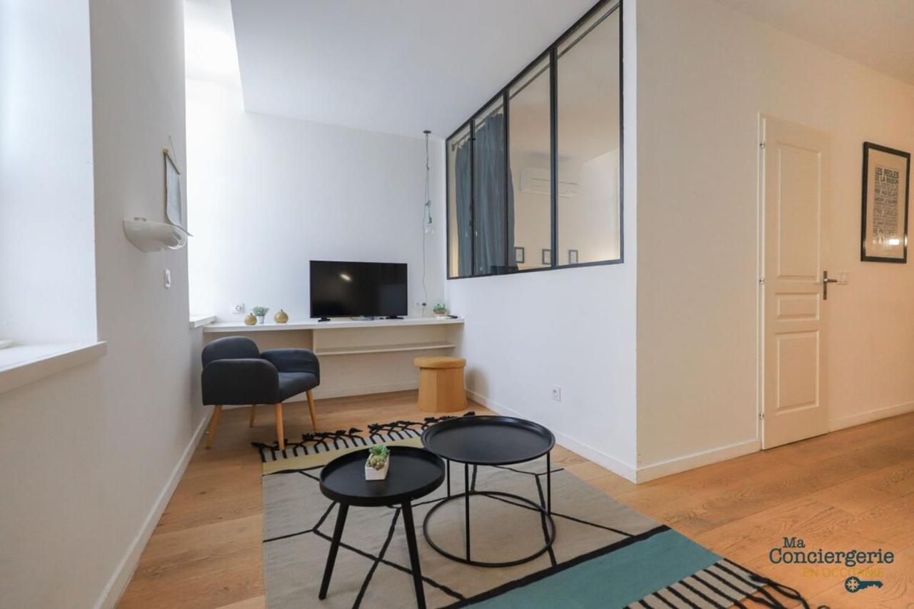 Dv5 Anthracite - Métro - Gare Jean-Jaurès - B&B Toulouse