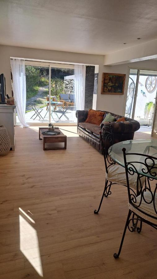 T2 avec terrasse calme absolue dans Marseille - B&B