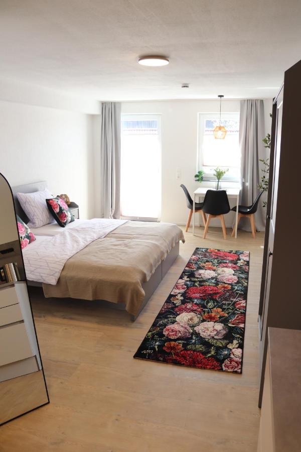 Ferienwohnungen Am Bach - B&B