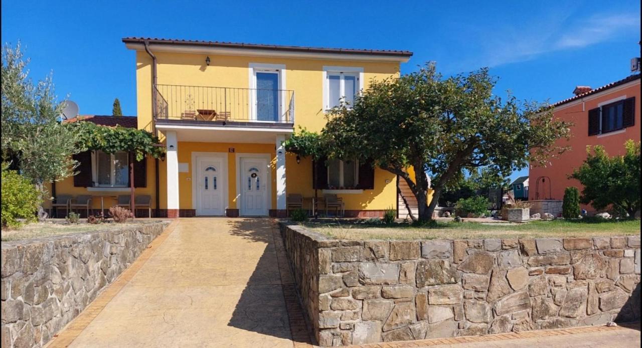 Apartment mit 1 Schlafzimmer und Terrasse